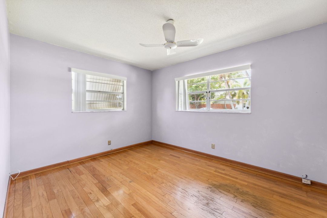 For Rent: $3,600 (3 beds, 2 baths, 1650 Square Feet)