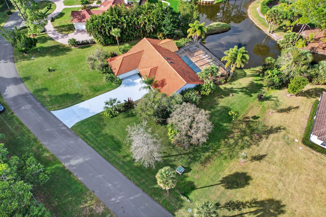 For Sale: $1,300,000 (3 beds, 3 baths, 2277 Square Feet)