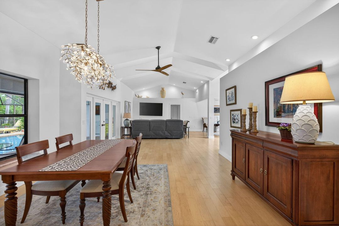 For Sale: $1,300,000 (3 beds, 3 baths, 2277 Square Feet)