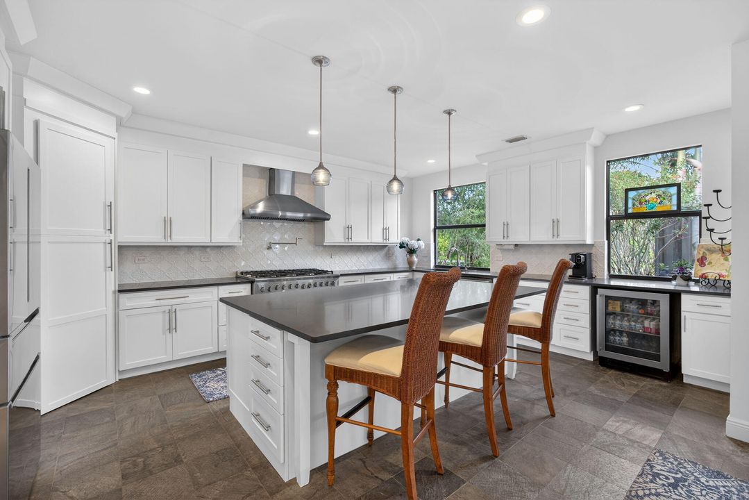 For Sale: $1,300,000 (3 beds, 3 baths, 2277 Square Feet)