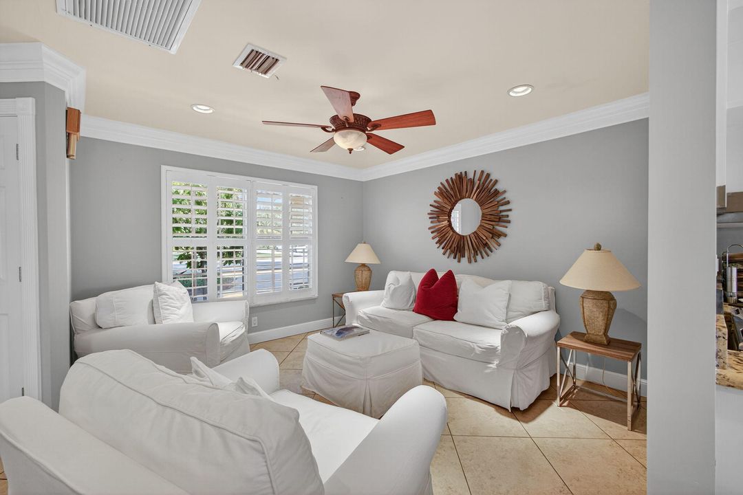 For Sale: $2,699,000 (4 beds, 3 baths, 2400 Square Feet)