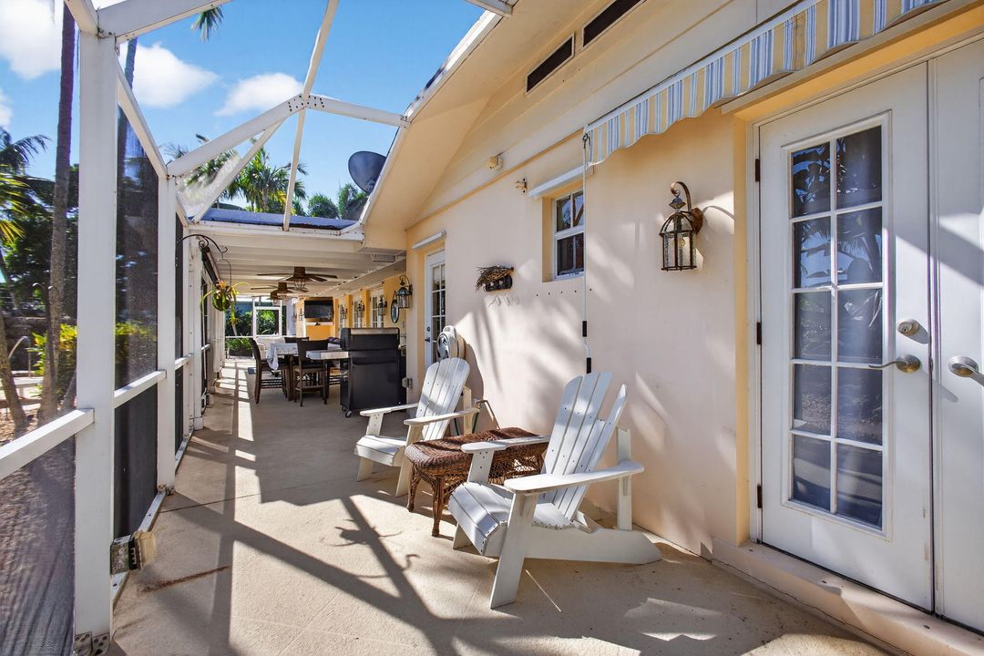 For Sale: $2,699,000 (4 beds, 3 baths, 2400 Square Feet)