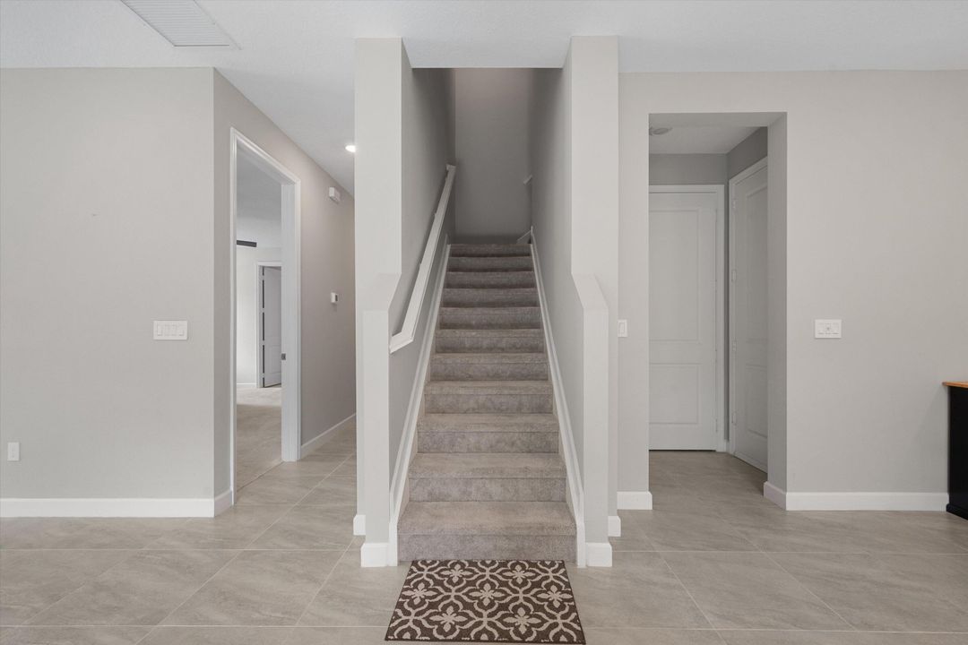 For Sale: $849,900 (5 beds, 3 baths, 3185 Square Feet)