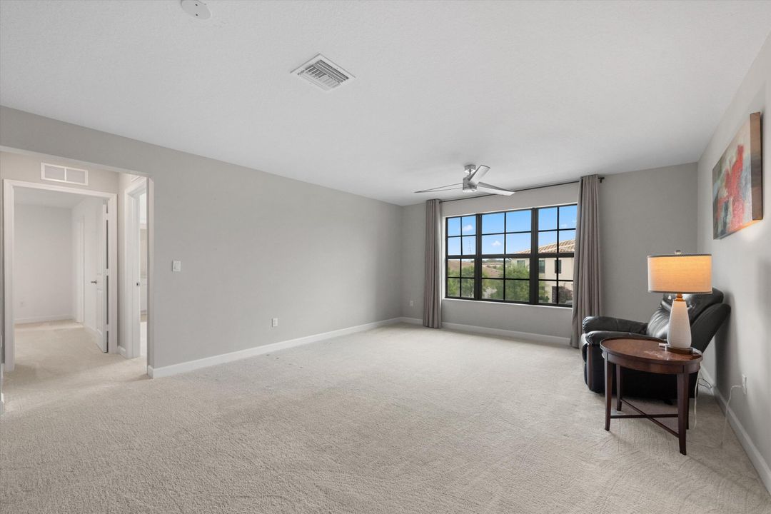 For Sale: $849,900 (5 beds, 3 baths, 3185 Square Feet)