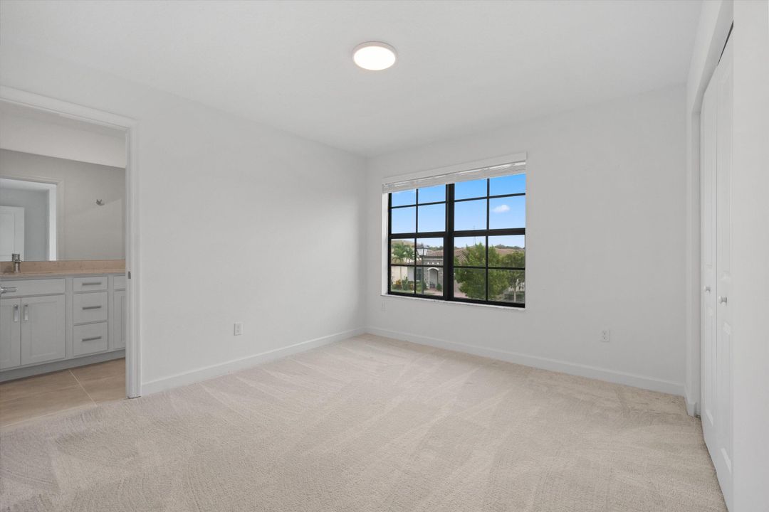 For Sale: $849,900 (5 beds, 3 baths, 3185 Square Feet)