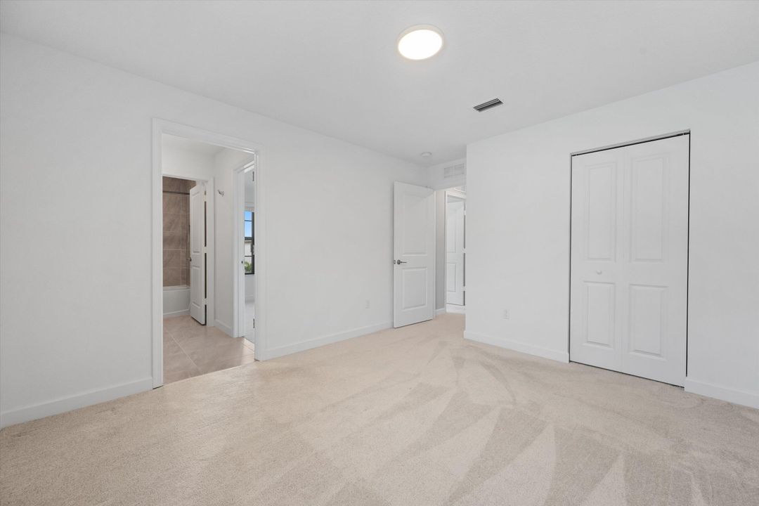 For Sale: $849,900 (5 beds, 3 baths, 3185 Square Feet)