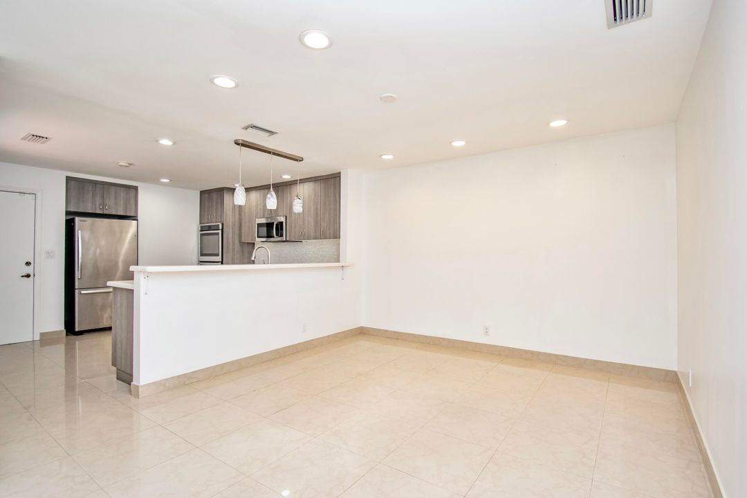 For Rent: $4,500 (3 beds, 2 baths, 1616 Square Feet)