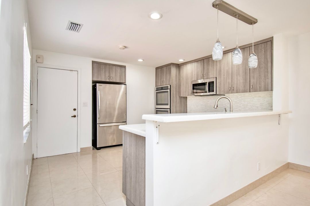 For Rent: $4,500 (3 beds, 2 baths, 1616 Square Feet)