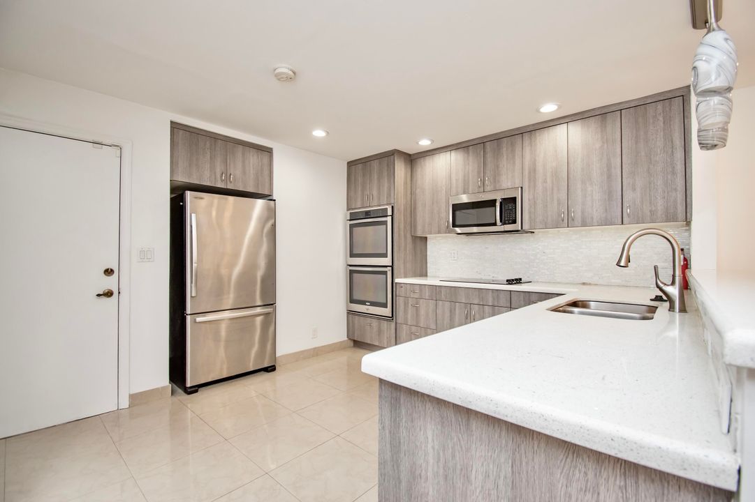 For Rent: $4,500 (3 beds, 2 baths, 1616 Square Feet)