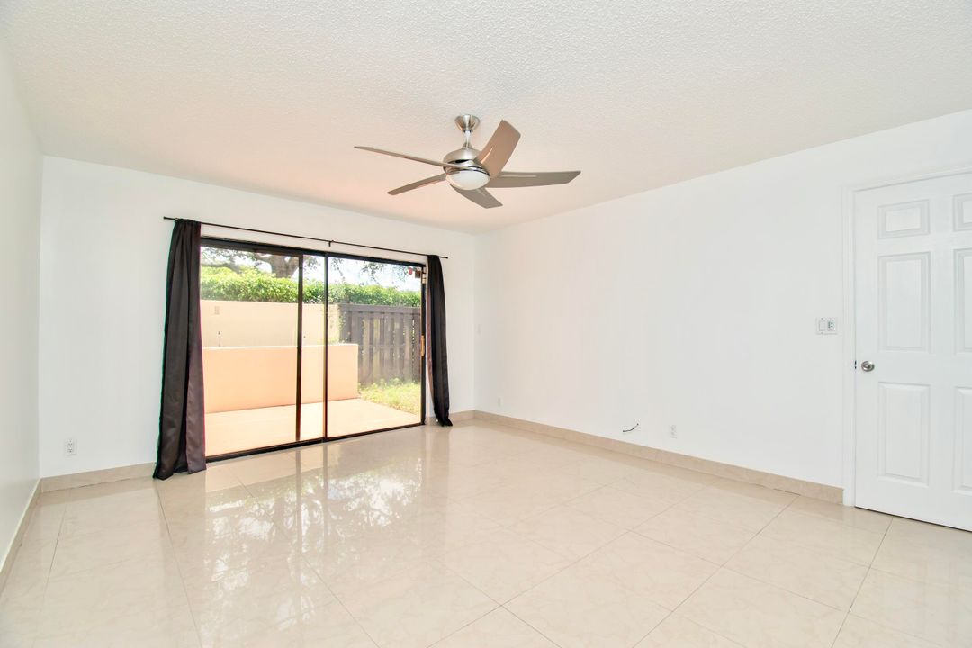 For Rent: $4,500 (3 beds, 2 baths, 1616 Square Feet)