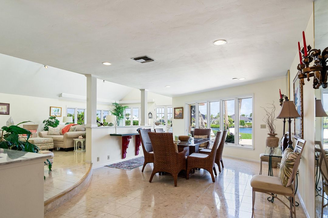 For Sale: $2,295,000 (3 beds, 3 baths, 3088 Square Feet)