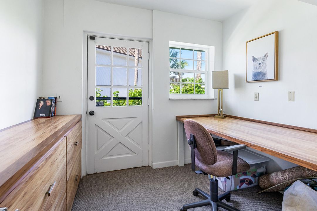 For Sale: $2,295,000 (3 beds, 3 baths, 3088 Square Feet)