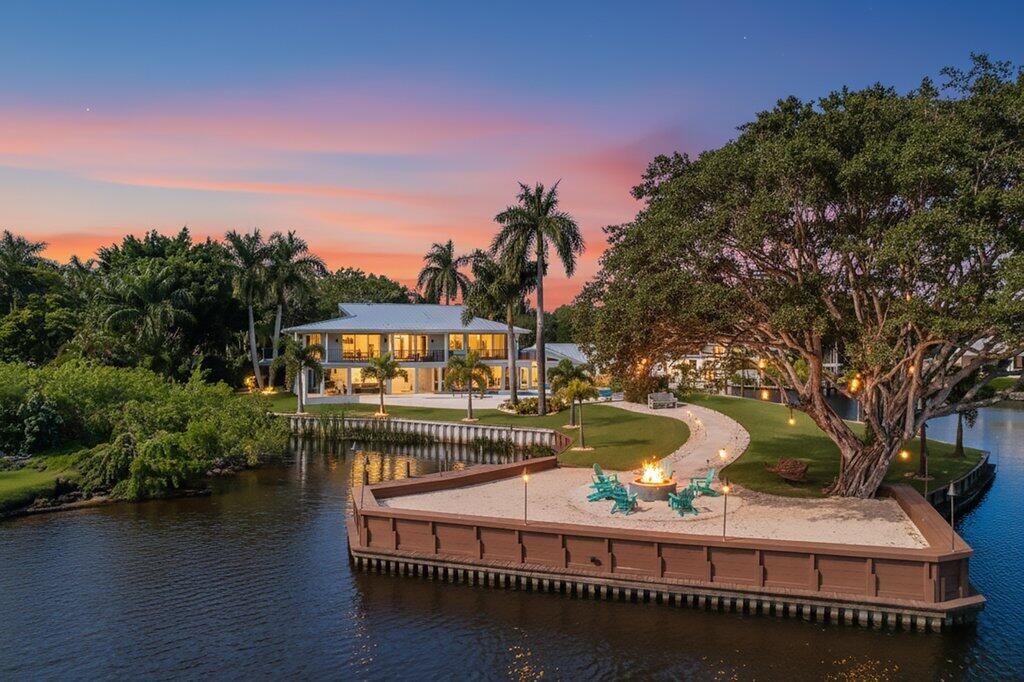 For Sale: $3,750,000 (4 beds, 3 baths, 4552 Square Feet)