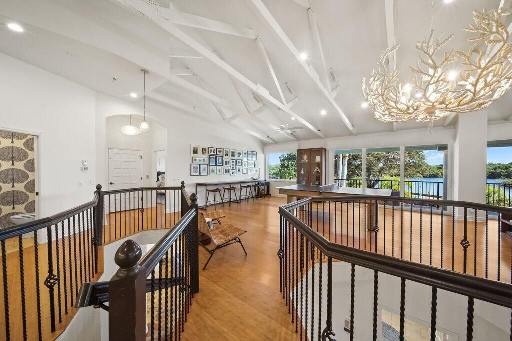 For Sale: $3,750,000 (4 beds, 3 baths, 4552 Square Feet)