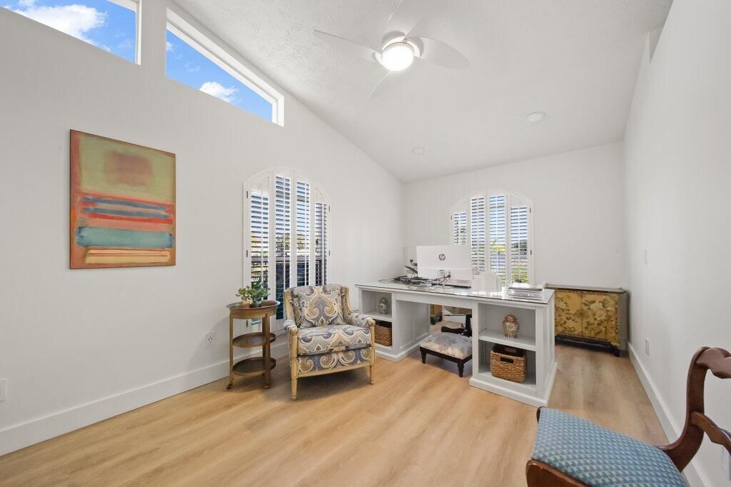 For Sale: $3,750,000 (4 beds, 3 baths, 4552 Square Feet)