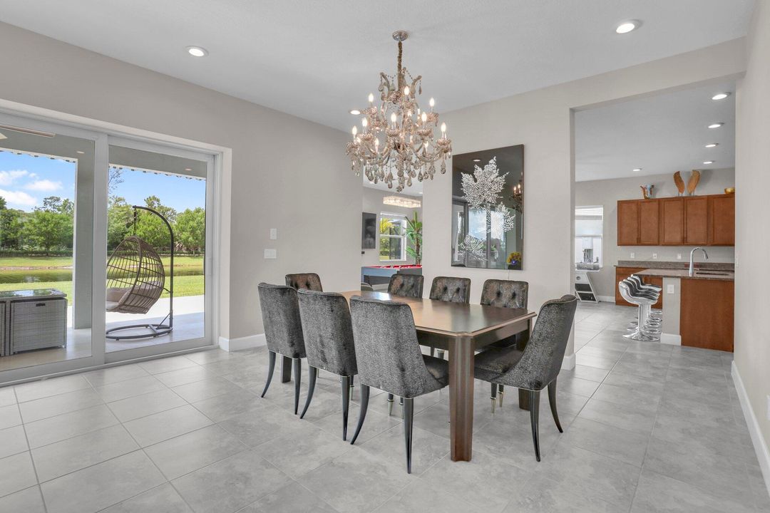 For Sale: $1,100,000 (6 beds, 4 baths, 4110 Square Feet)