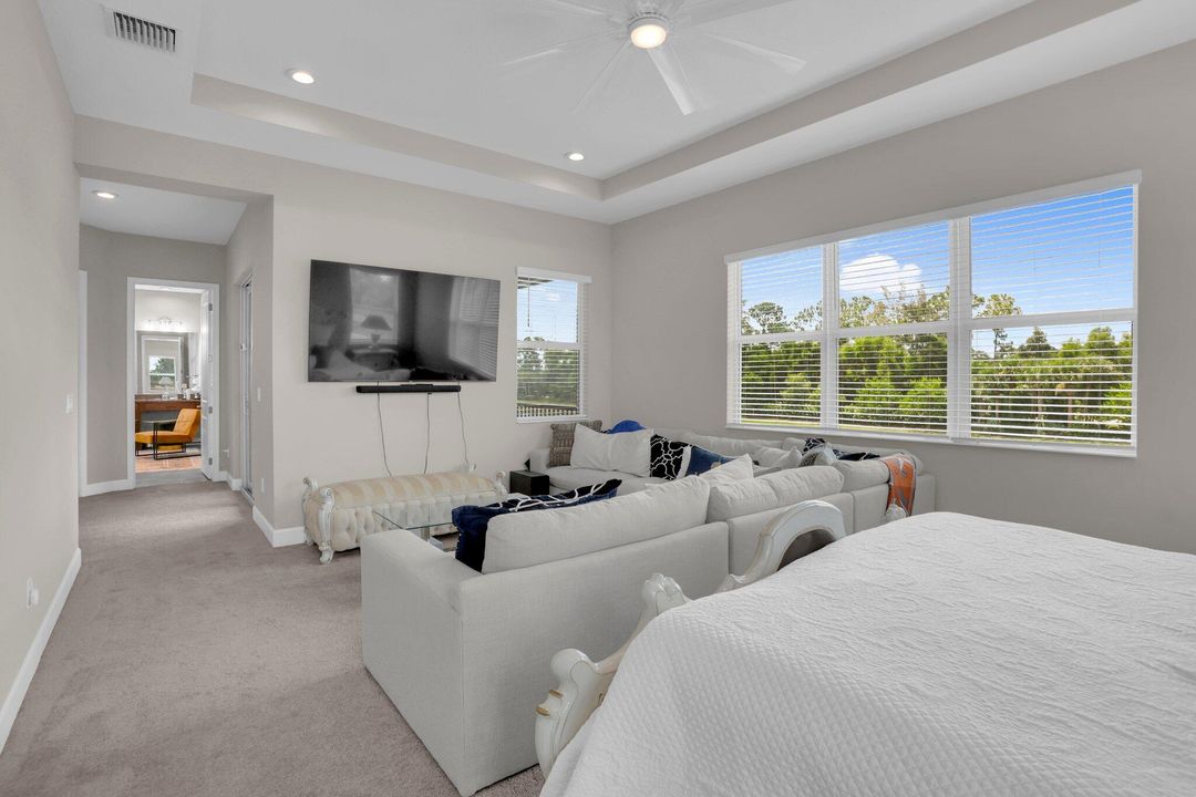 For Sale: $1,100,000 (6 beds, 4 baths, 4110 Square Feet)