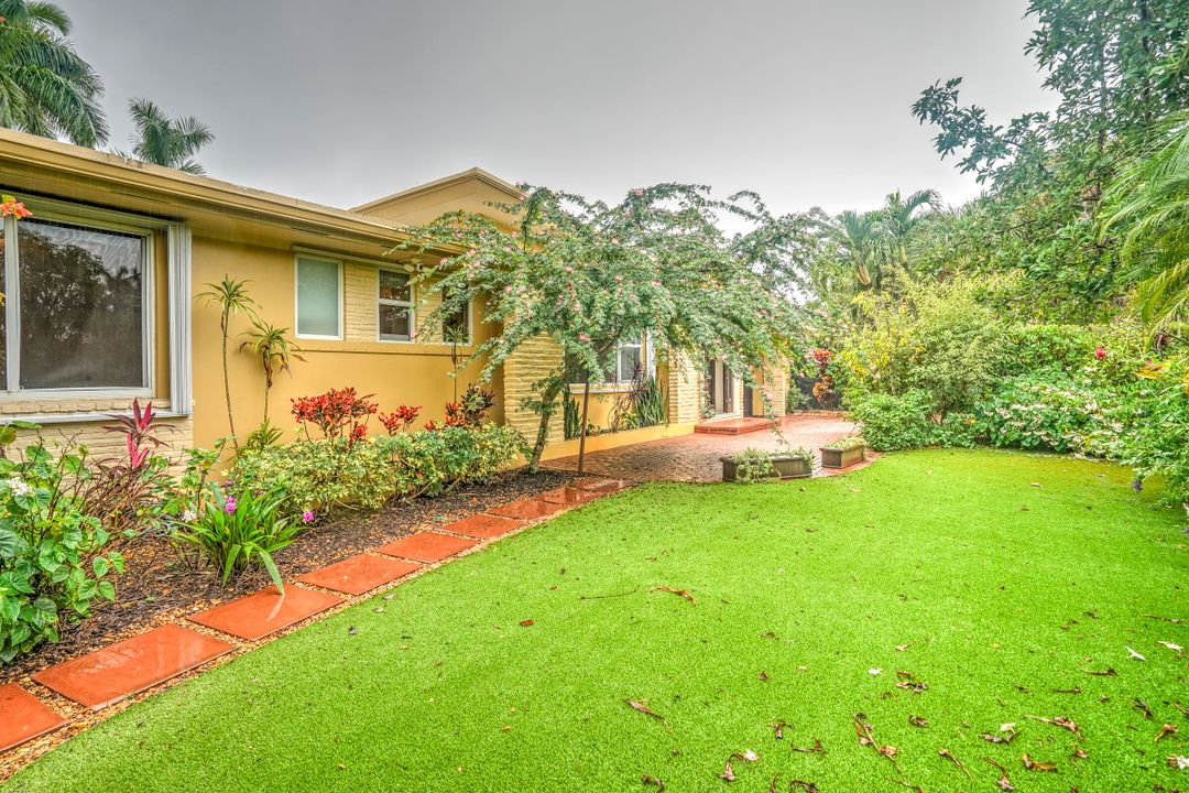 В аренду: $6,200 (3 спален, 3 ванн, 1846 Квадратных фут)