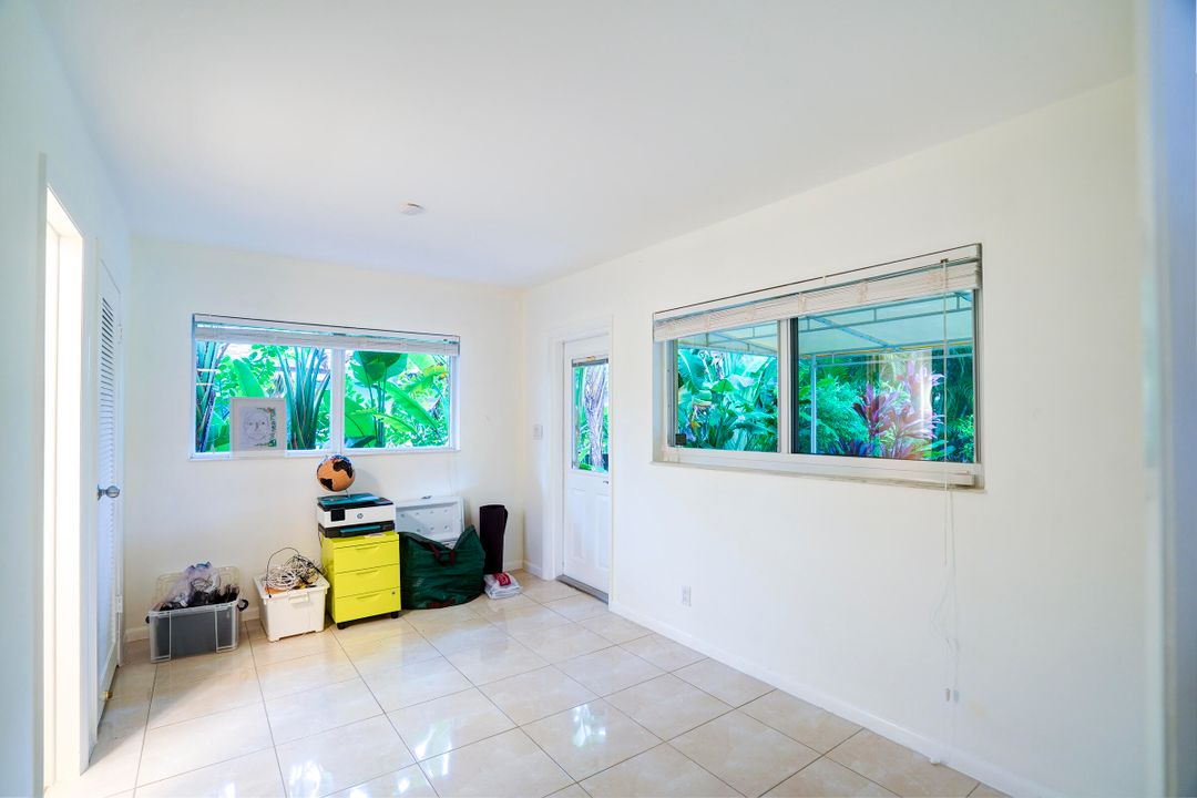 В аренду: $6,200 (3 спален, 3 ванн, 1846 Квадратных фут)