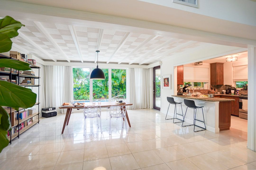 В аренду: $6,200 (3 спален, 3 ванн, 1846 Квадратных фут)