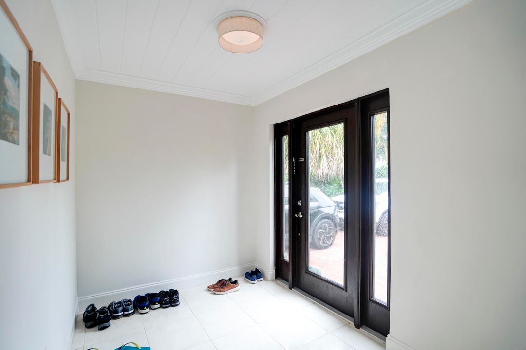 В аренду: $6,200 (3 спален, 3 ванн, 1846 Квадратных фут)