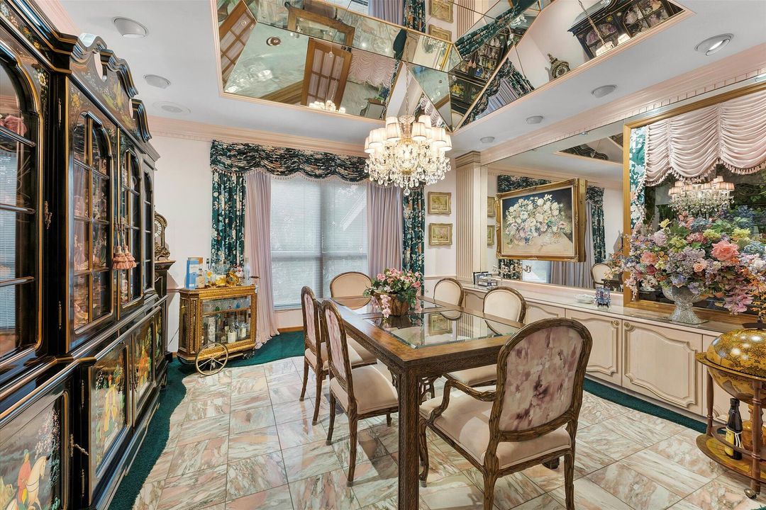 For Sale: $1,999,000 (5 beds, 4 baths, 4143 Square Feet)