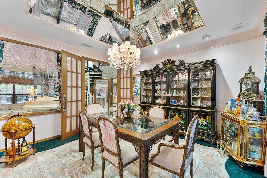 For Sale: $1,999,000 (5 beds, 4 baths, 4143 Square Feet)