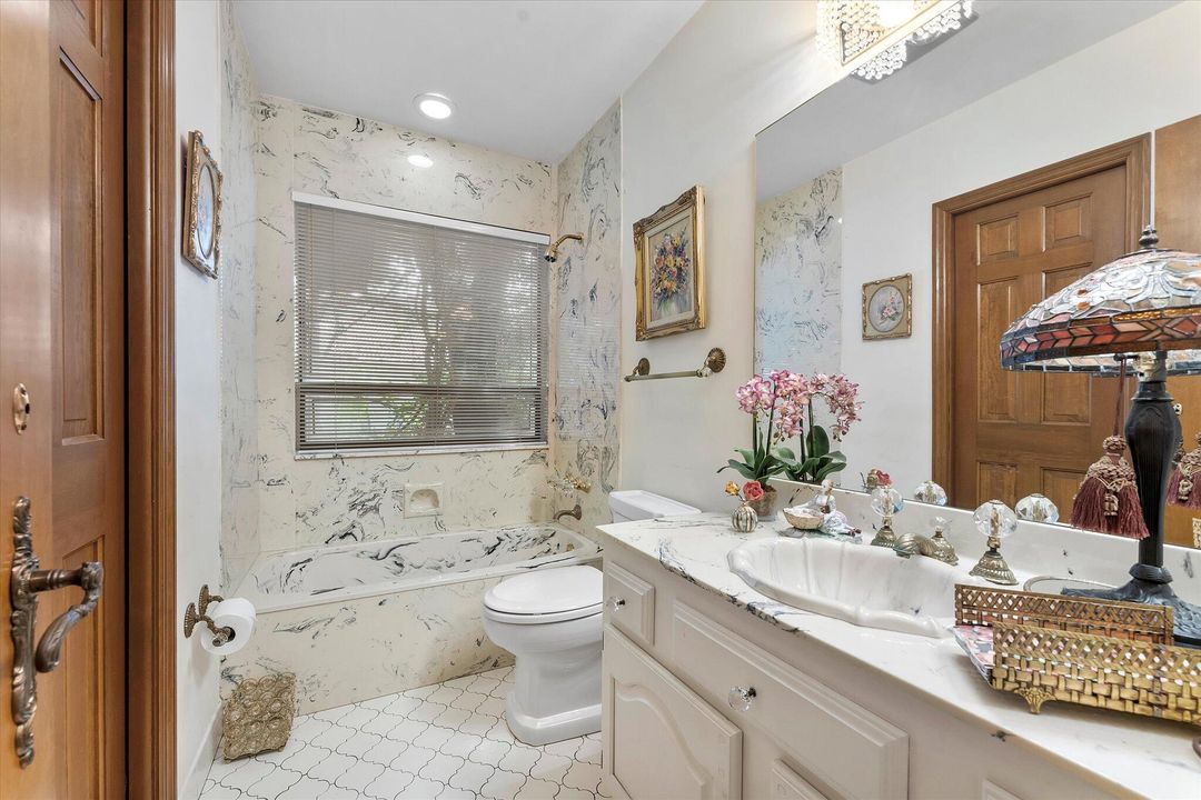 For Sale: $1,999,000 (5 beds, 4 baths, 4143 Square Feet)