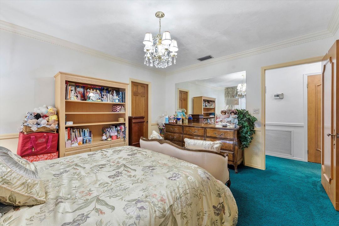 For Sale: $1,999,000 (5 beds, 4 baths, 4143 Square Feet)