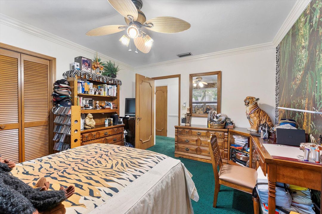 For Sale: $1,999,000 (5 beds, 4 baths, 4143 Square Feet)