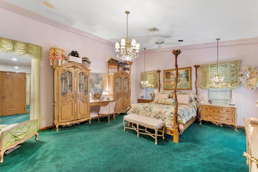 For Sale: $1,999,000 (5 beds, 4 baths, 4143 Square Feet)