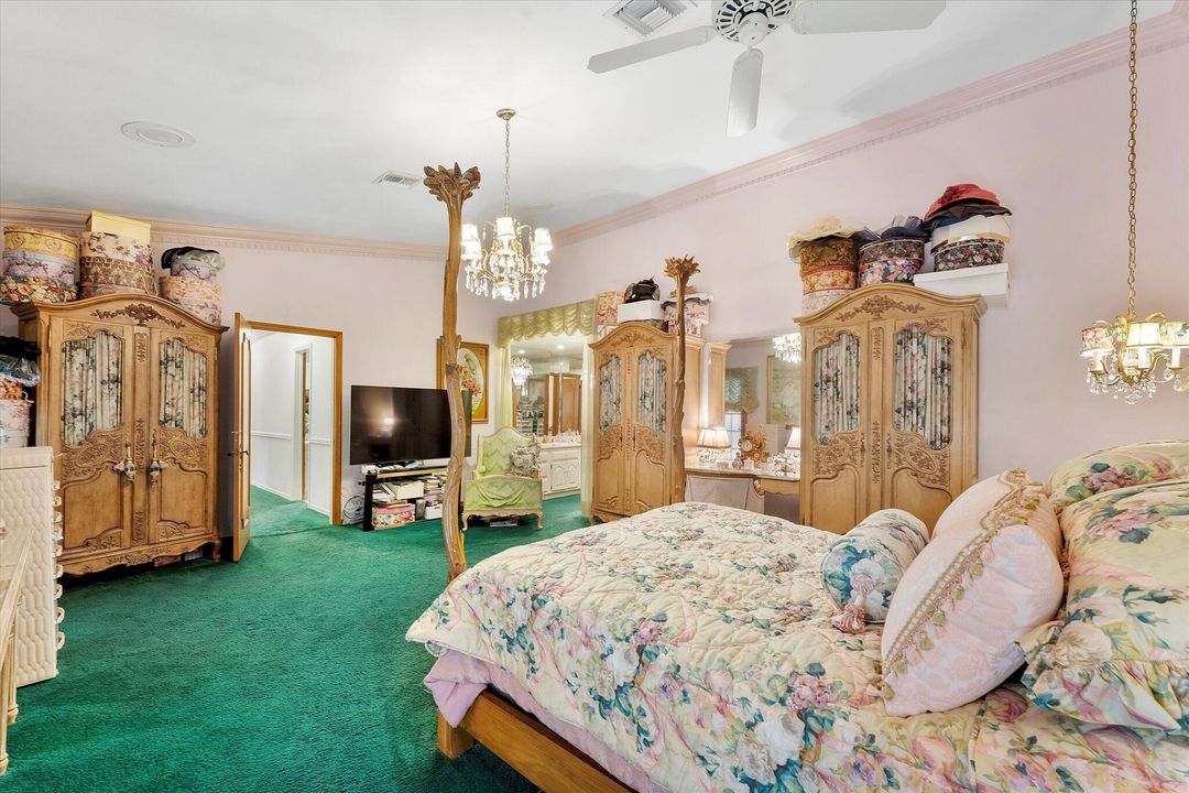 For Sale: $1,999,000 (5 beds, 4 baths, 4143 Square Feet)