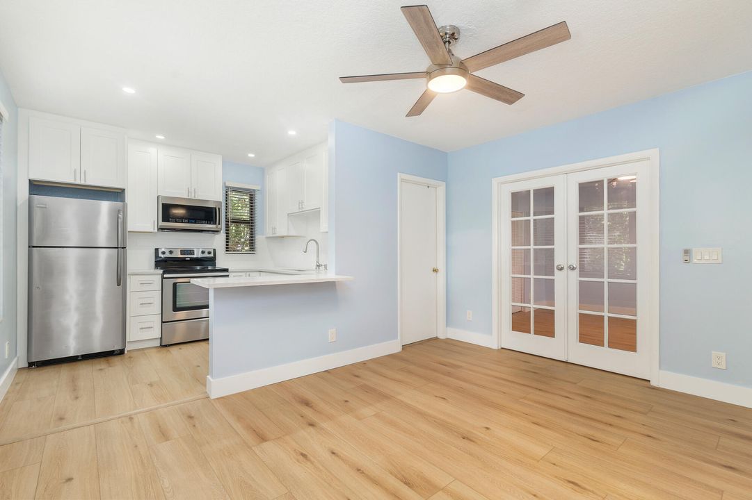 For Rent: $2,250 (2 beds, 1 baths, 750 Square Feet)