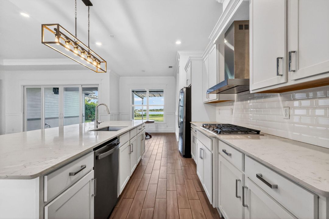 For Sale: $1,085,900 (4 beds, 3 baths, 3001 Square Feet)