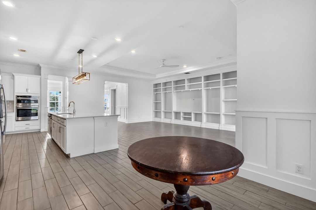 For Sale: $1,085,900 (4 beds, 3 baths, 3001 Square Feet)