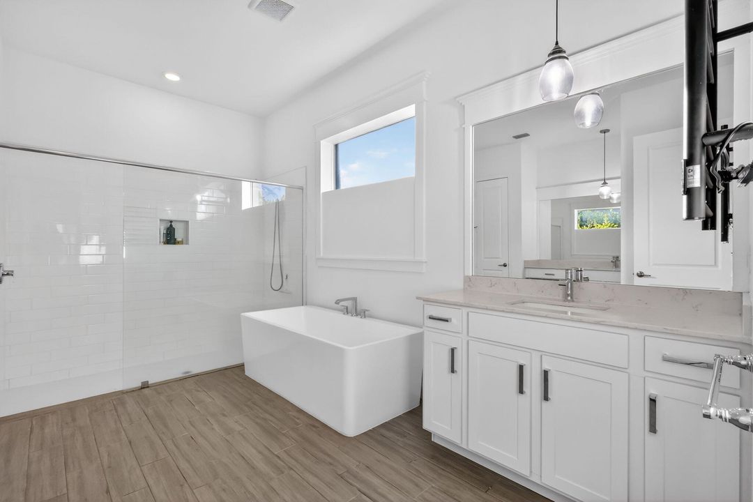 For Sale: $1,085,900 (4 beds, 3 baths, 3001 Square Feet)