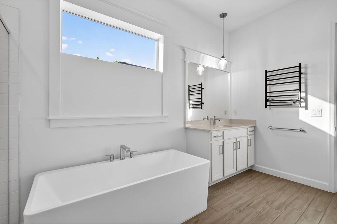 For Sale: $1,085,900 (4 beds, 3 baths, 3001 Square Feet)