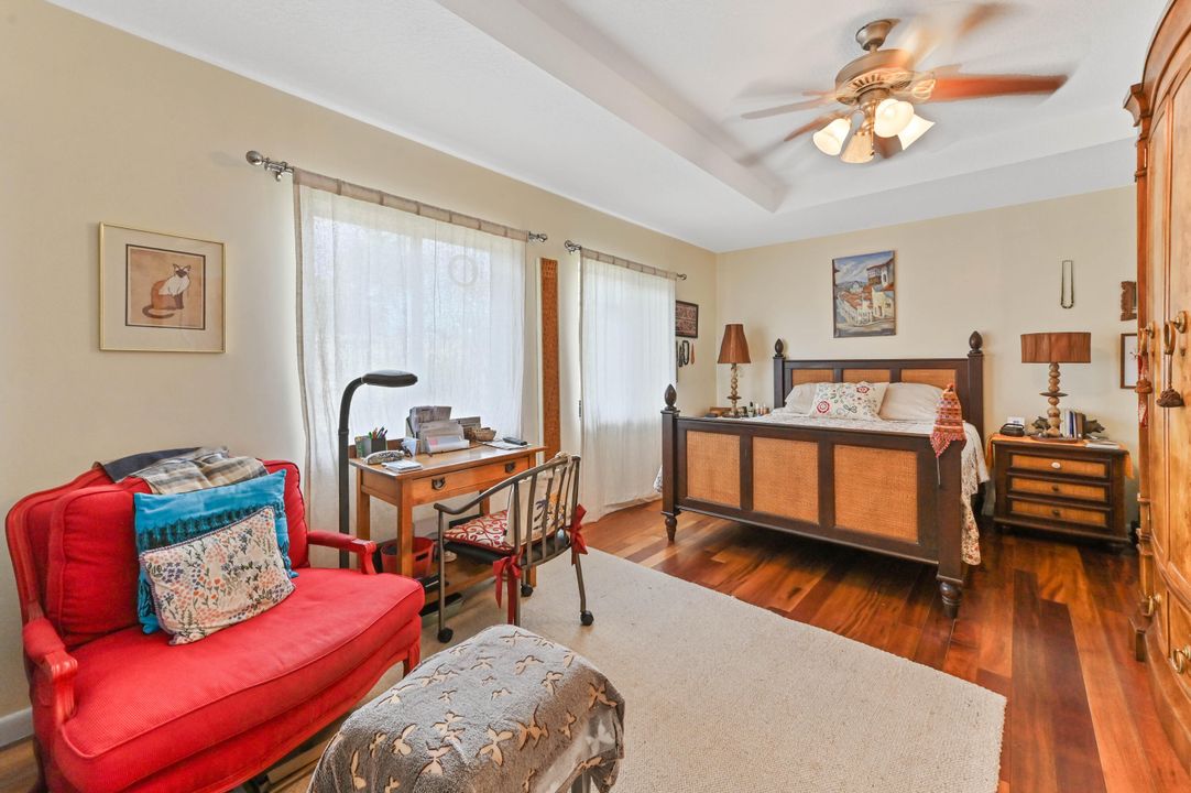 For Sale: $749,000 (3 beds, 3 baths, 1630 Square Feet)