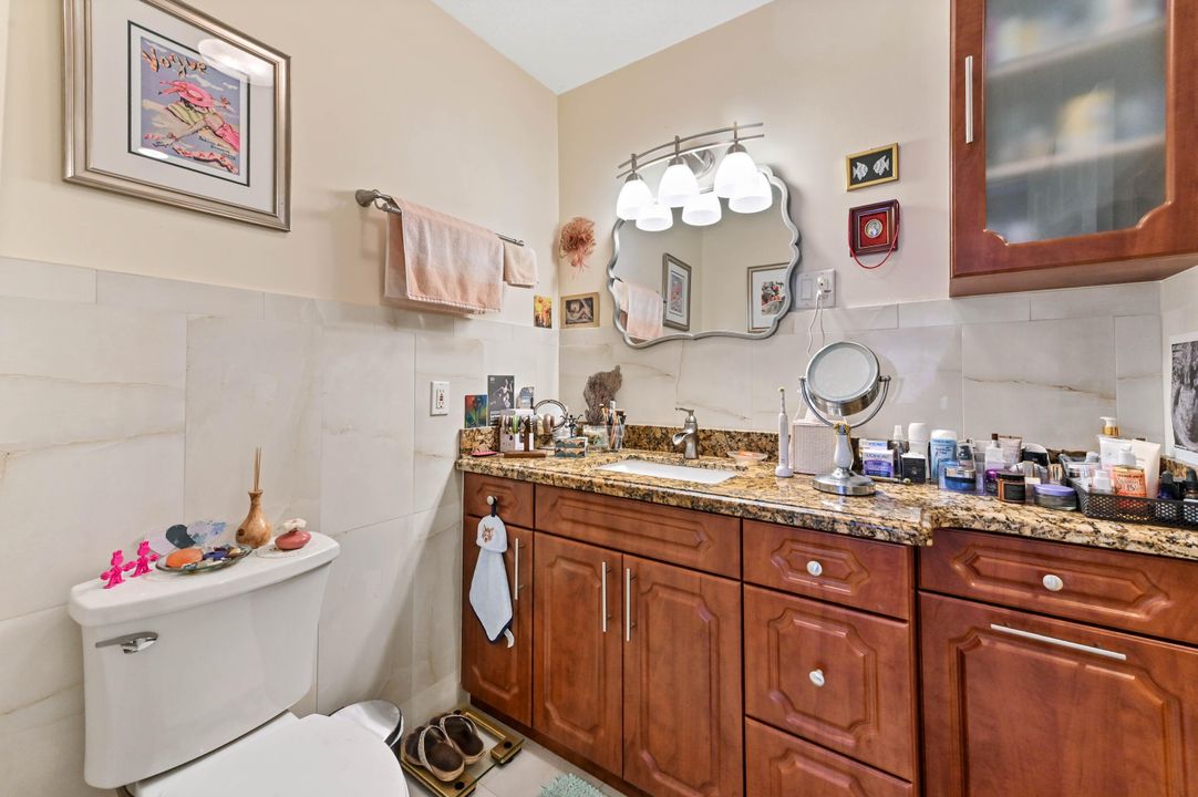 For Sale: $749,000 (3 beds, 3 baths, 1630 Square Feet)