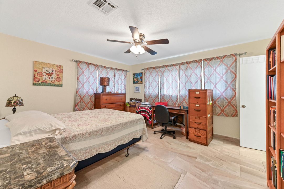 For Sale: $749,000 (3 beds, 3 baths, 1630 Square Feet)