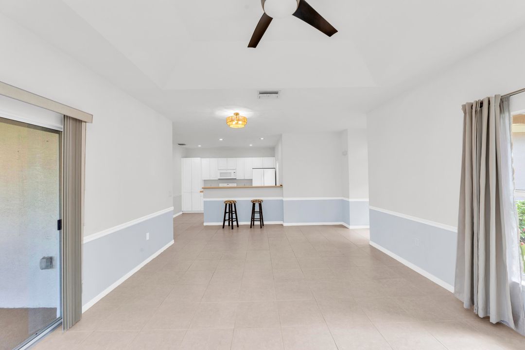 For Rent: $2,100 (2 beds, 2 baths, 1335 Square Feet)