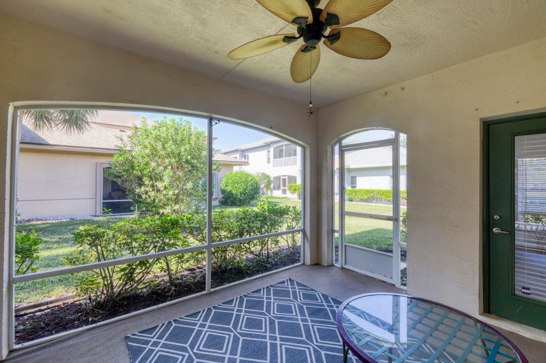 For Rent: $2,100 (2 beds, 2 baths, 1335 Square Feet)