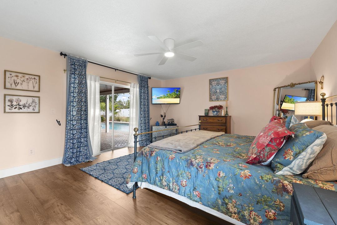 For Sale: $789,900 (4 beds, 3 baths, 2512 Square Feet)