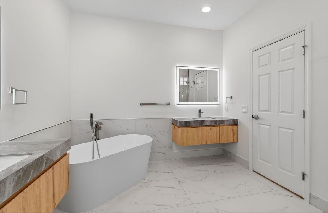 En Venta: $649,000 (3 camas, 2 baños, 1789 Pies cuadrados)