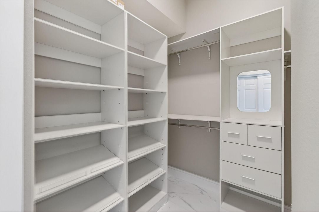 En Venta: $649,000 (3 camas, 2 baños, 1789 Pies cuadrados)