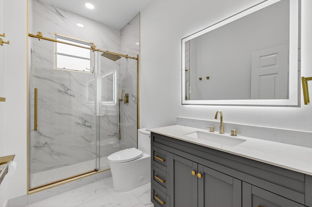 En Venta: $649,000 (3 camas, 2 baños, 1789 Pies cuadrados)