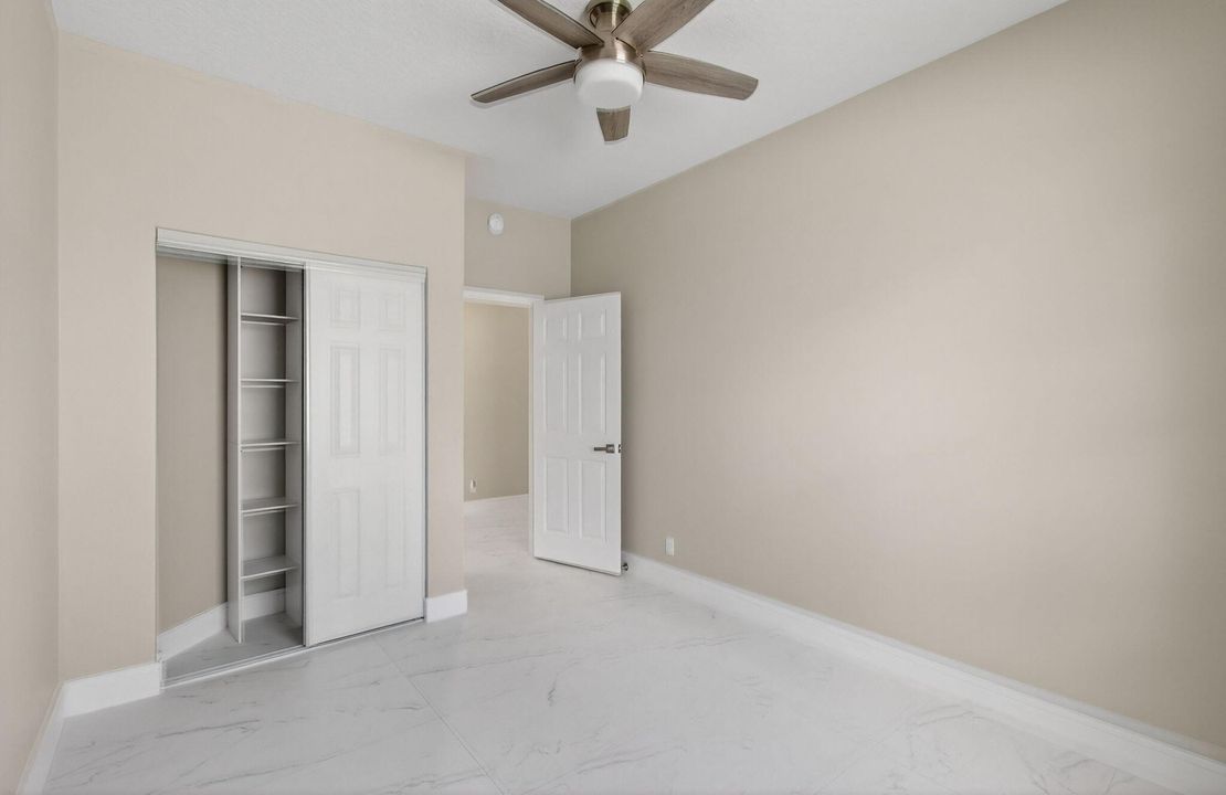 En Venta: $649,000 (3 camas, 2 baños, 1789 Pies cuadrados)