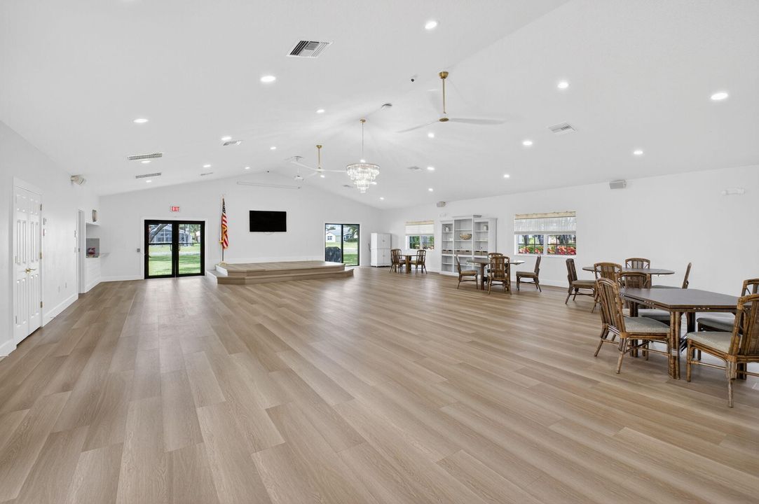 En Venta: $649,000 (3 camas, 2 baños, 1789 Pies cuadrados)