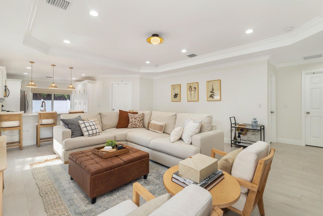 For Sale: $735,000 (3 beds, 2 baths, 1538 Square Feet)