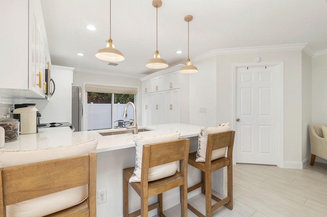 For Sale: $735,000 (3 beds, 2 baths, 1538 Square Feet)